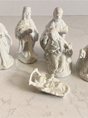 Vintage Albert Price Glossy White Ceramic Nativity Set 6 Piece 6”